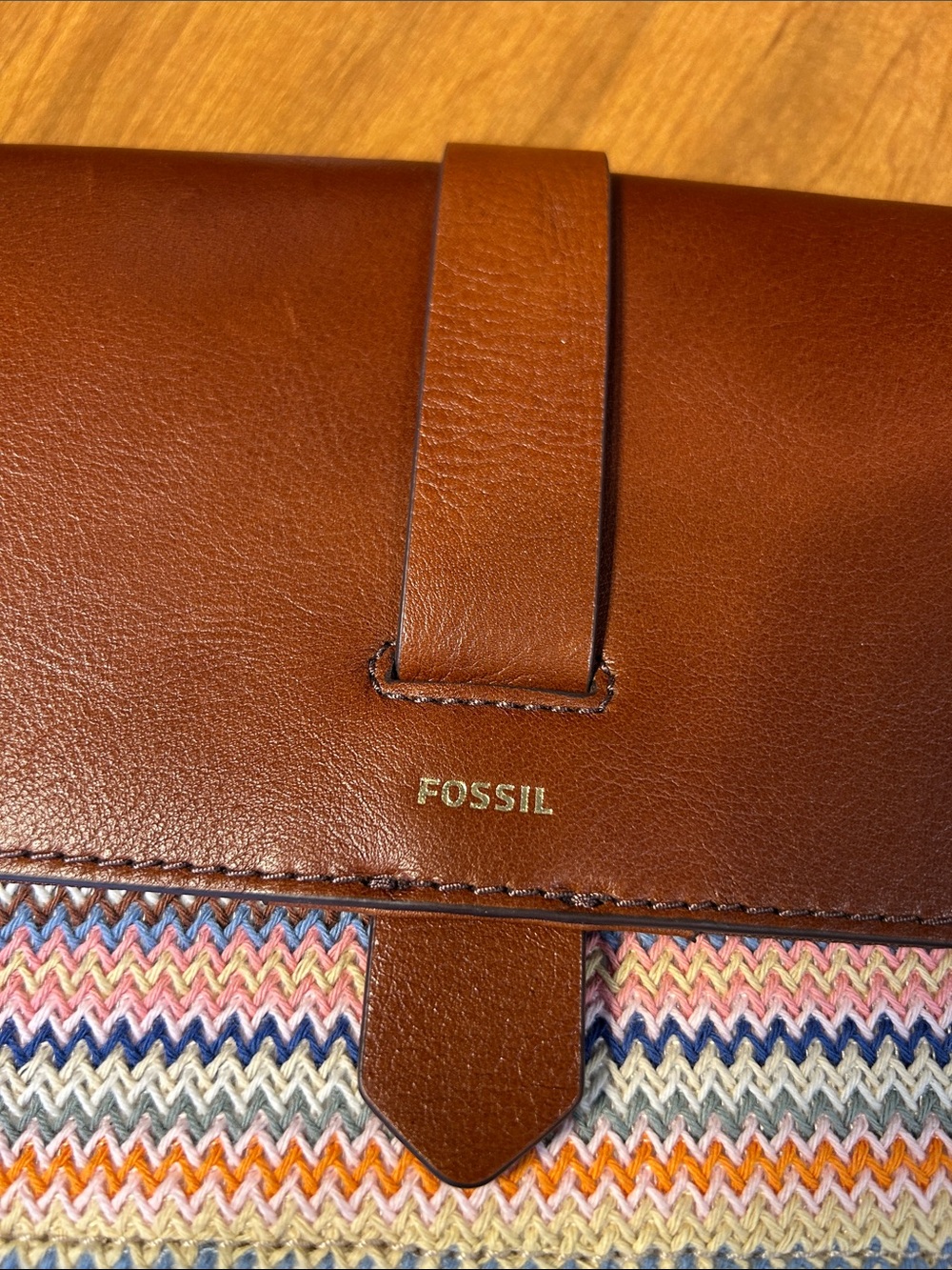 Fossil Kinley Tan Leather Flap Crossbody with Multicolor Knit Body - Picture 5 of 12